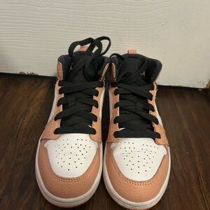Jordan Kids High-Top Sneakers in Rose Gold, White & Black